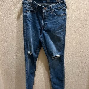 Old Navy Women's Classic Blue Skinny Jeans